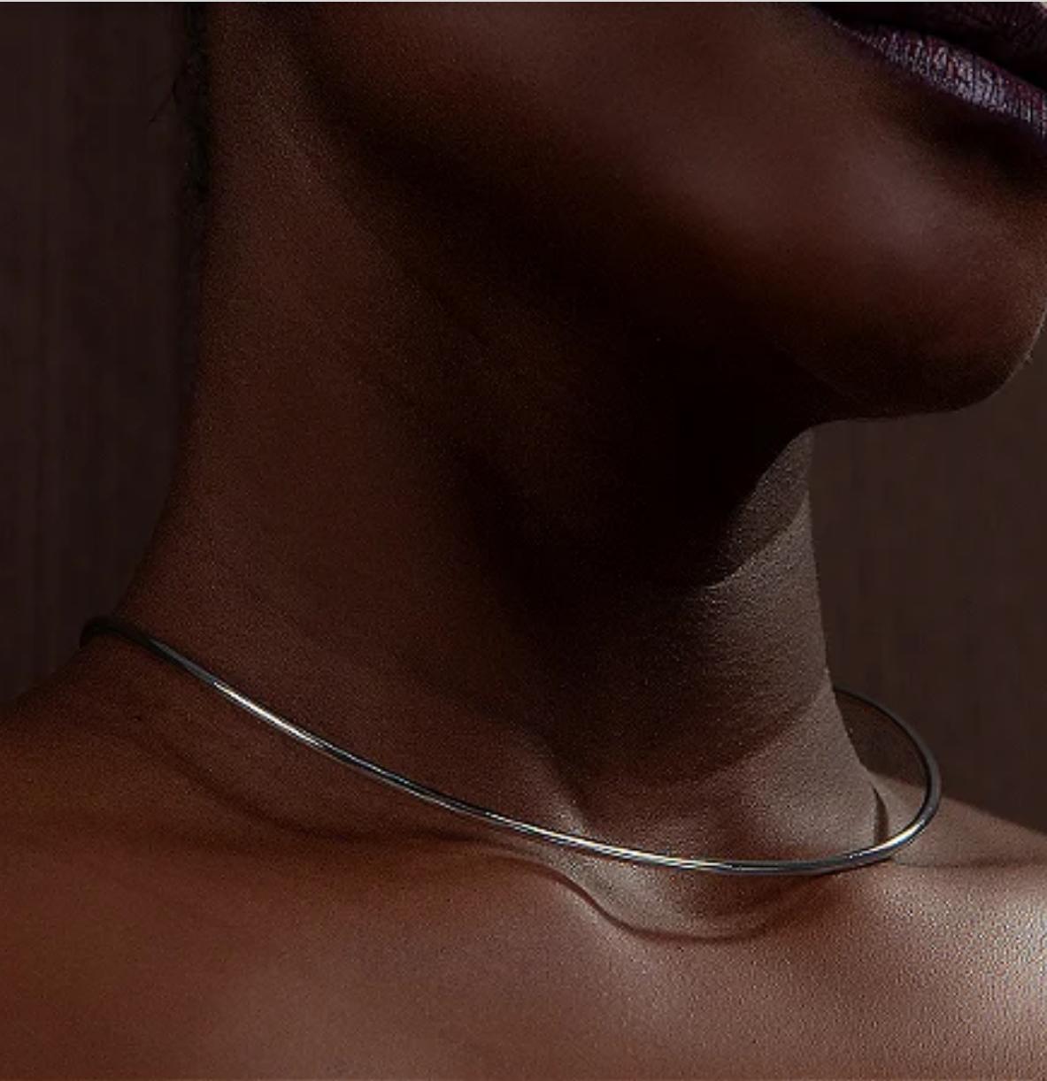 Colar Aro Liso com Banho em Ródio Branco 3mm - Imagem 2